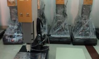 超声波焊接机把产品击穿是什么原因 机器人超声波焊接机
